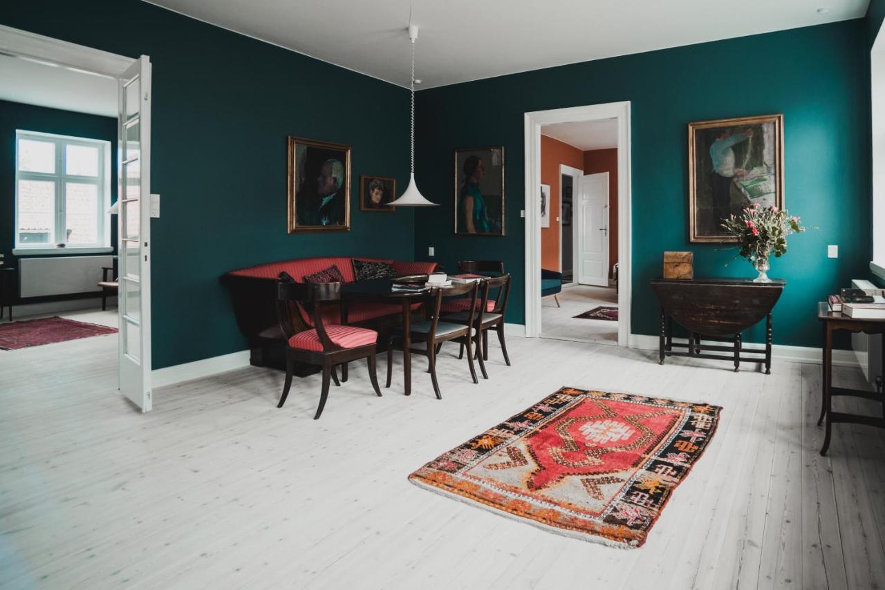 Kjobing Manor Bed & Breakfast Ærøskøbing Eksteriør bilde